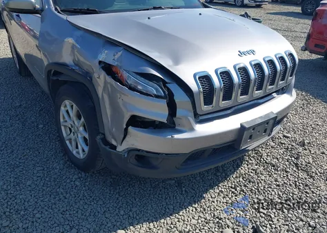 2018 Jeep Cherokee Latitude Plus 4X4 from USA, damaged, VIN 1C4PJMLX0JD551065